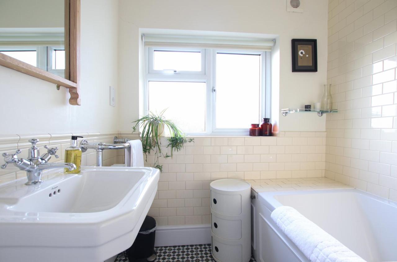 Tranquil 2 Bedroom Home In Totterdown Bristol Bagian luar foto